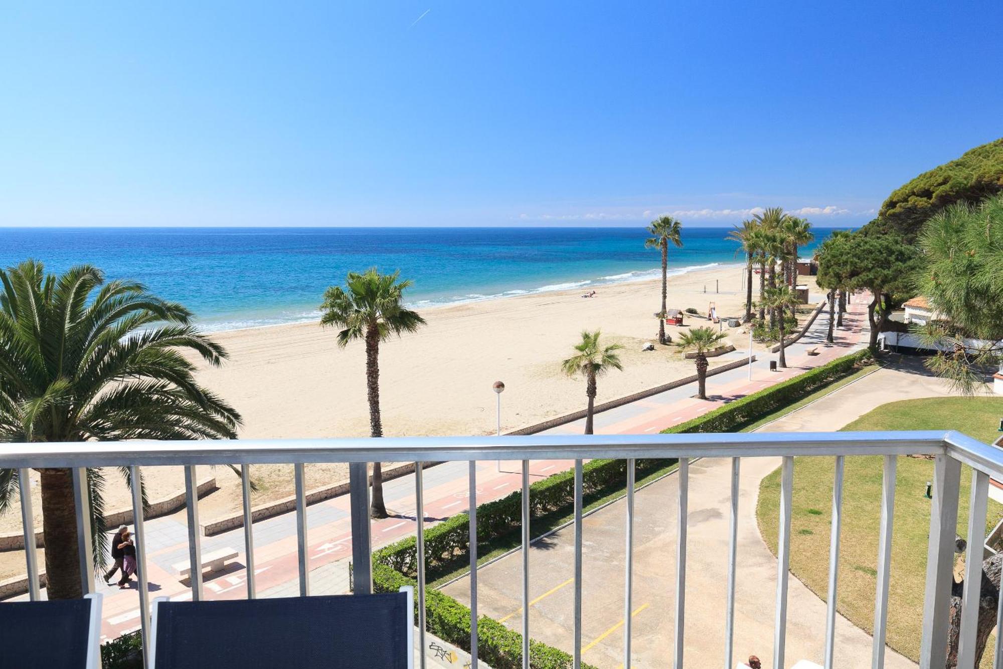 Uhc Dms Family Apartments Cambrils Εξωτερικό φωτογραφία
