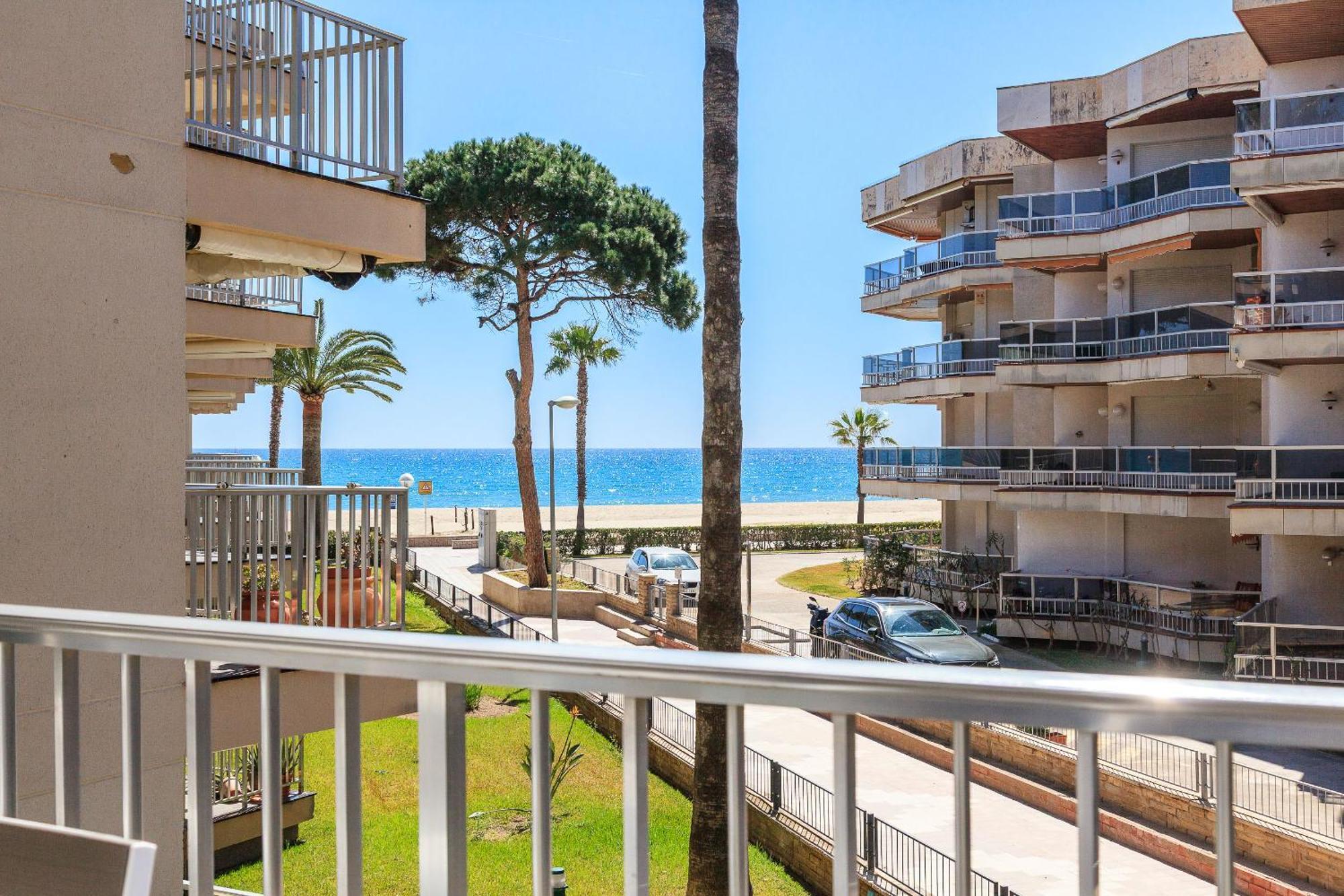 Uhc Dms Family Apartments Cambrils Δωμάτιο φωτογραφία