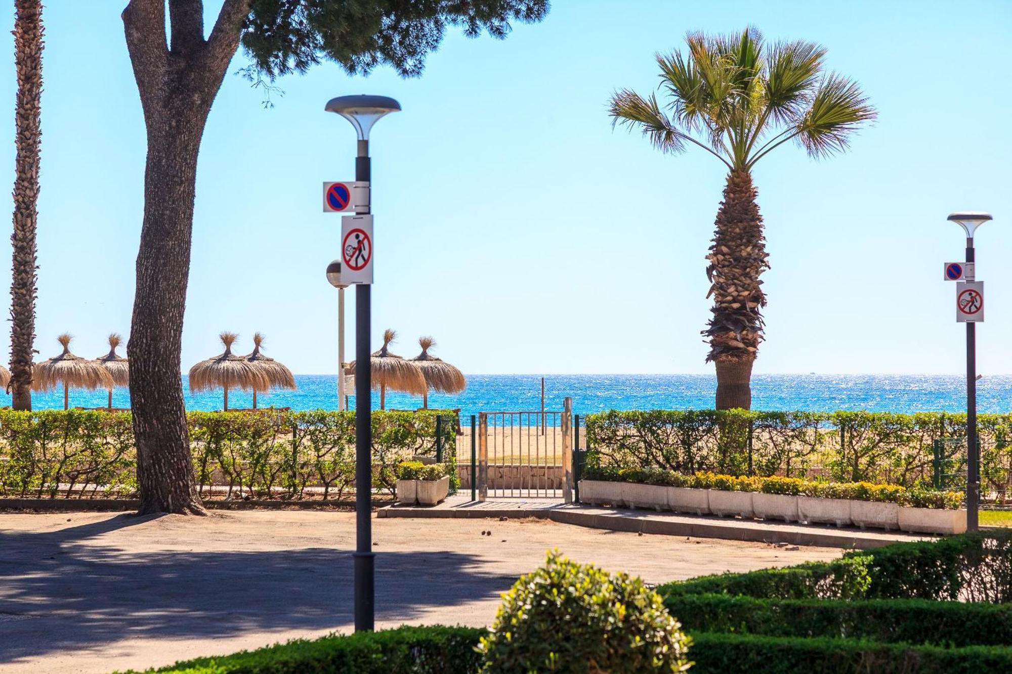 Uhc Dms Family Apartments Cambrils Δωμάτιο φωτογραφία